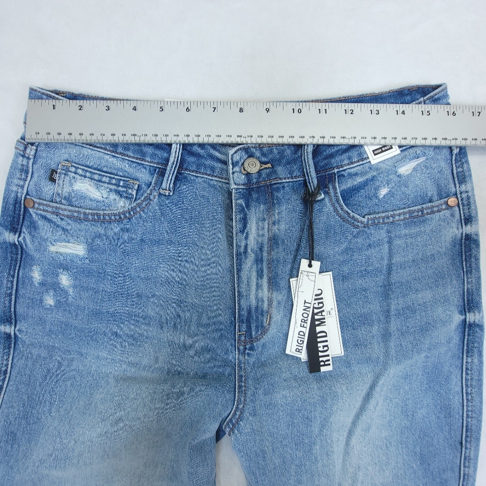 Judy Blue Women's Straight Leg Jeans - Light Blue - Picture 7 of 11